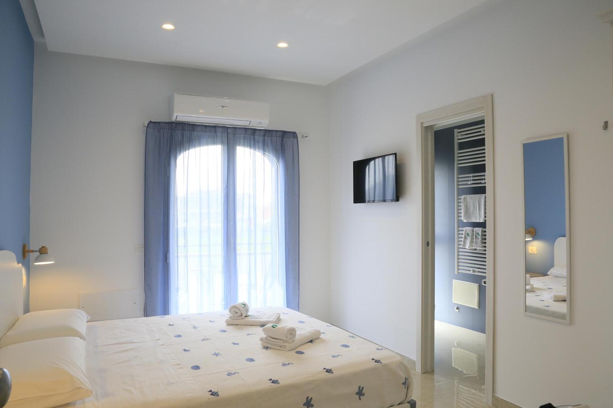 קסטלמרה די סטביה Villa Del Gaudio Rooms & Apartments מראה חיצוני תמונה