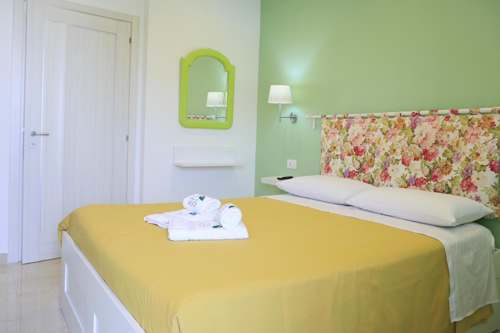 קסטלמרה די סטביה Villa Del Gaudio Rooms & Apartments מראה חיצוני תמונה