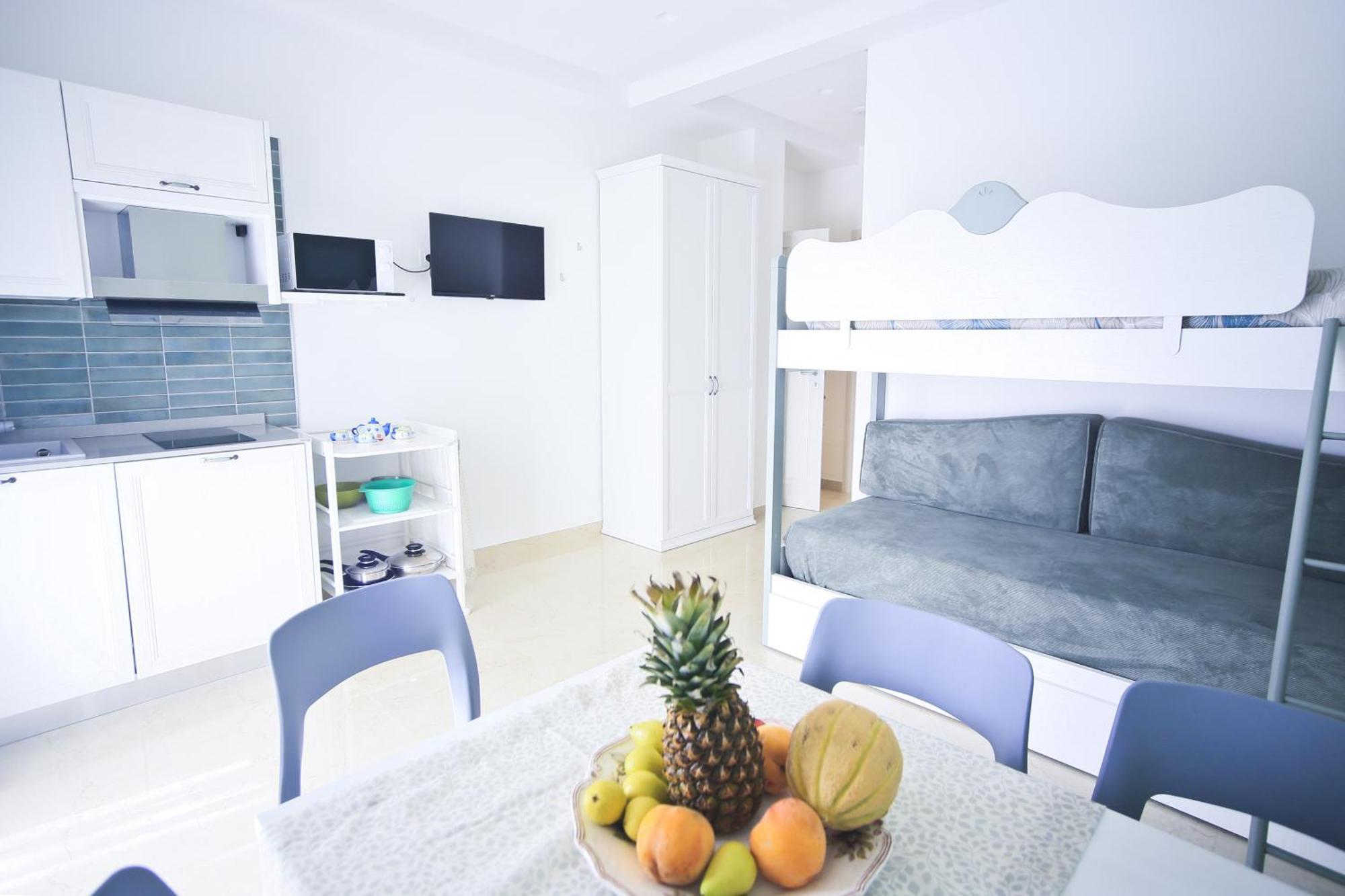 קסטלמרה די סטביה Villa Del Gaudio Rooms & Apartments מראה חיצוני תמונה