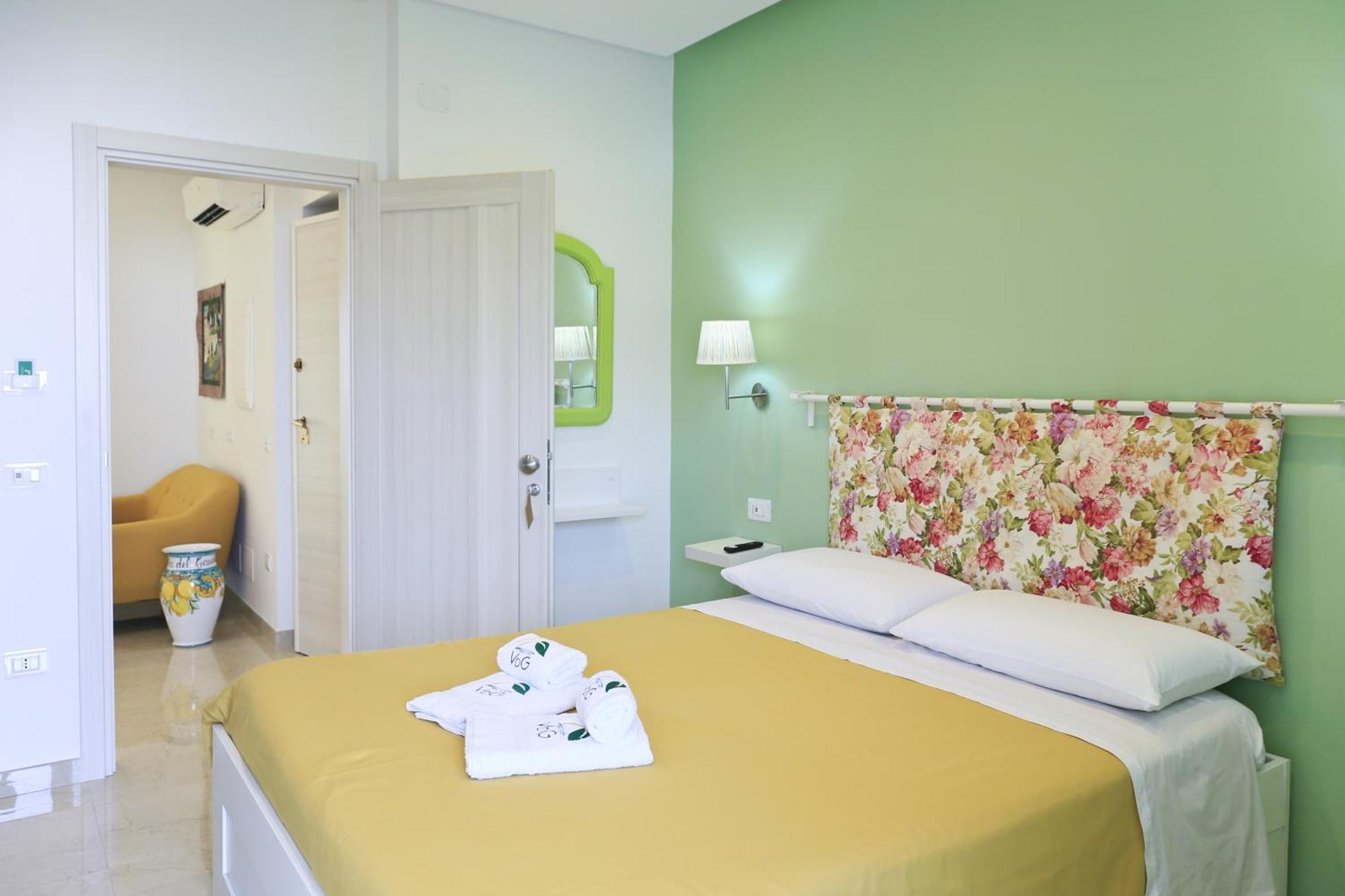 קסטלמרה די סטביה Villa Del Gaudio Rooms & Apartments מראה חיצוני תמונה